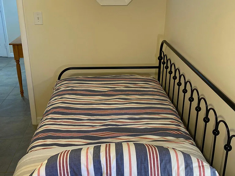 2830 Gypsy St — Photo 20