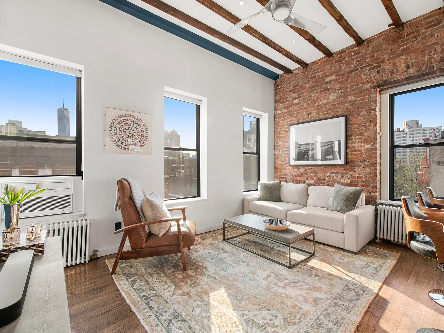 124 Thompson Street — Photo 1