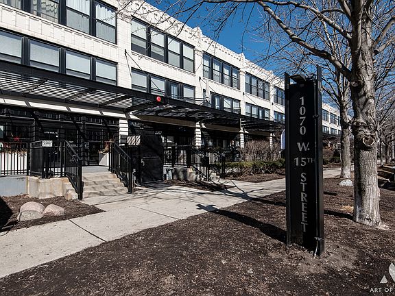 2nd image of 1070 W 15th St Unit 312