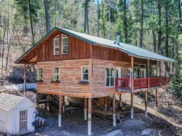 606 Coyote Ave, Cloudcroft, NM 88317