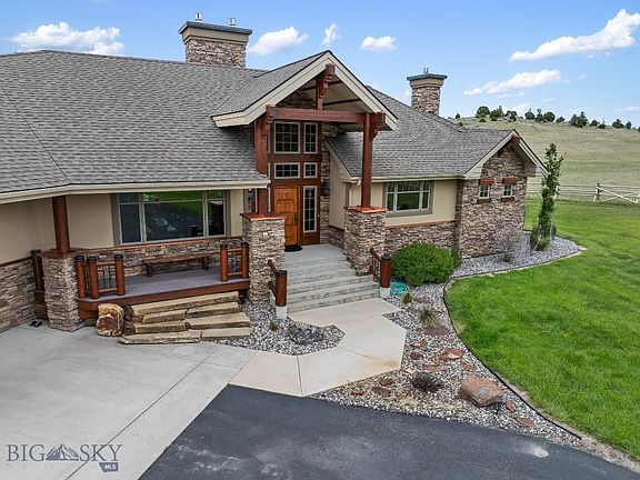 5th image of 330 Yucca Pass Rd