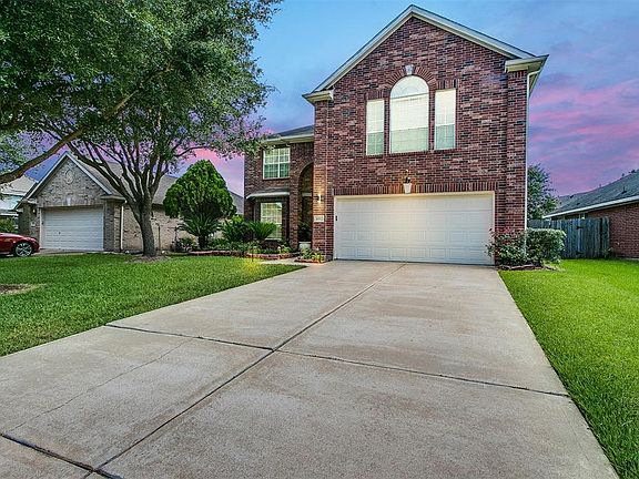 3rd image of 14927 White Forge Ln