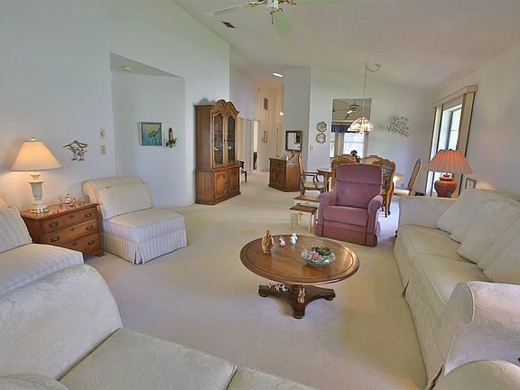 4th image of 544 Crooked Stick Dr