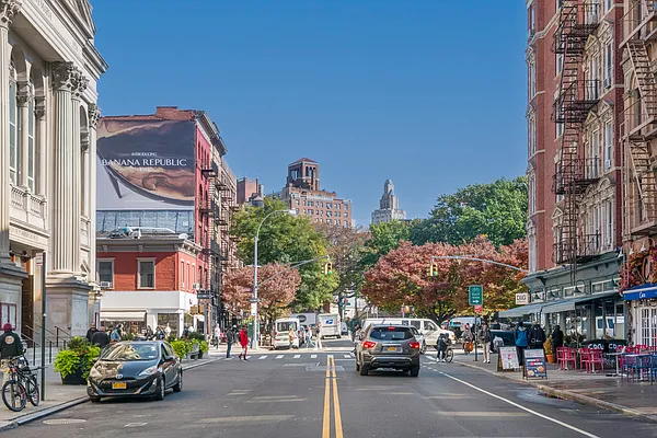 Rented by Dallien Realty Limited Liability Company | media 25