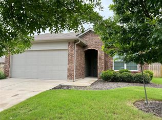 104 Lassy Cv, Georgetown, TX 78626