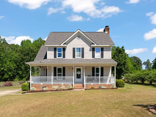 150 Brett Cir, Benson, NC 27504
