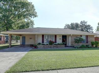 107 Creswell Ave, Scott, LA 70583
