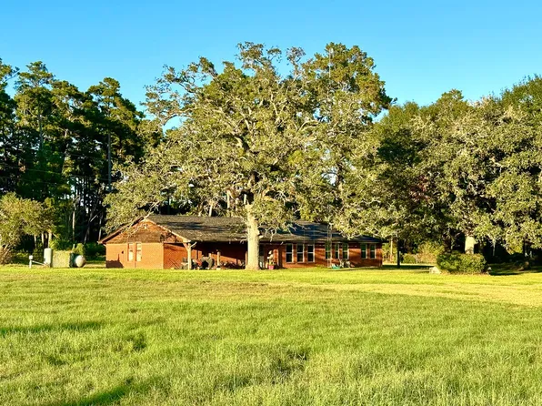 Hoke Rd, Richards, TX 77873