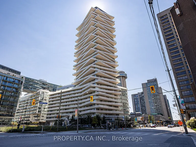 15 Queens Quay E #2203 — Photo 34