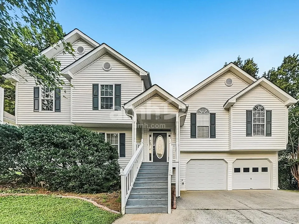 307 Split Rail Way
