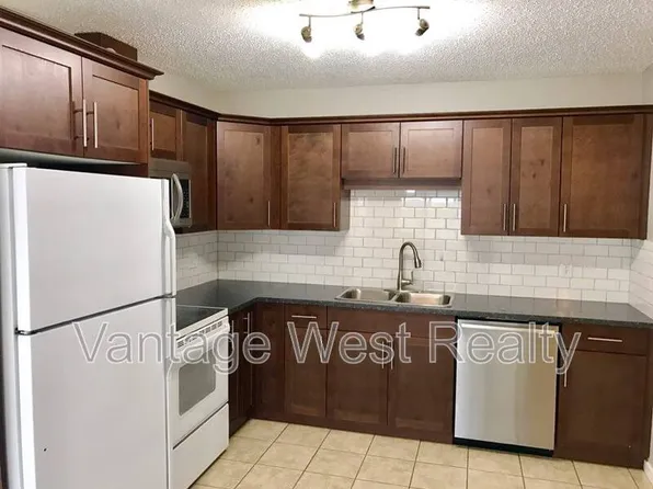 840 Irma Rd, Kelowna, BC V1X 3Z9