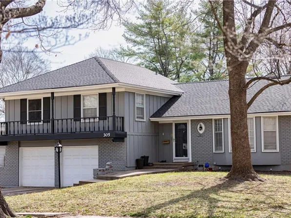 305 W 109th Ter, Kansas City, MO 64114