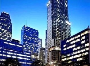 88 Scott St #3107, Toronto, ON M5E 0A9