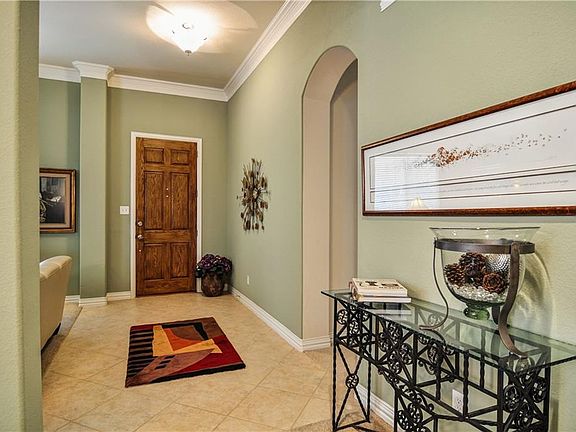 4th image of 7948 Bishop Dr