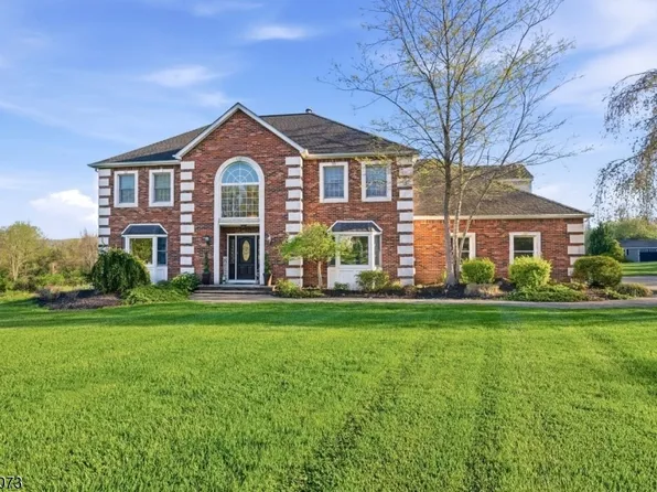 7 Woodfield Rd, Green Twp., NJ 07821