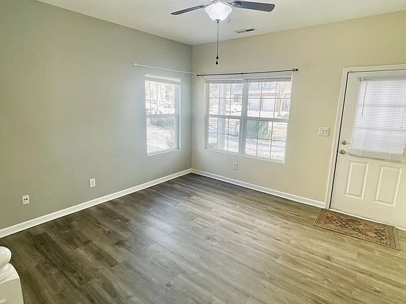 4th image of 4936 Tuscany Ln