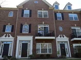 58 11th St NW, Carmel, IN 46032