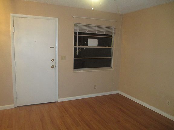 5th image of 1711 Dixon Blvd #206