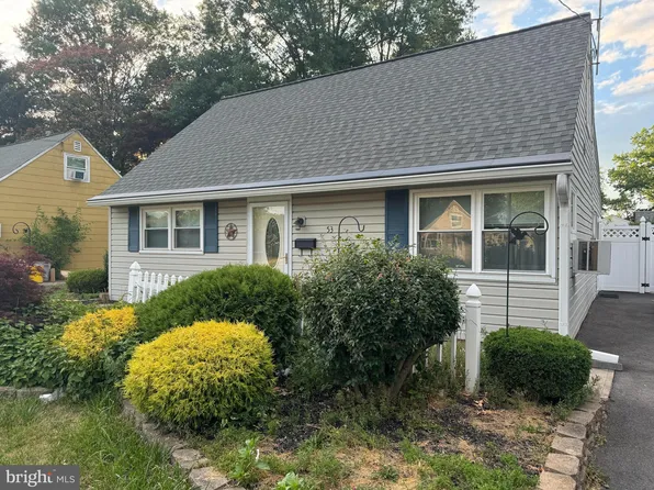53 Dunmore Ave, Ewing, NJ 08618