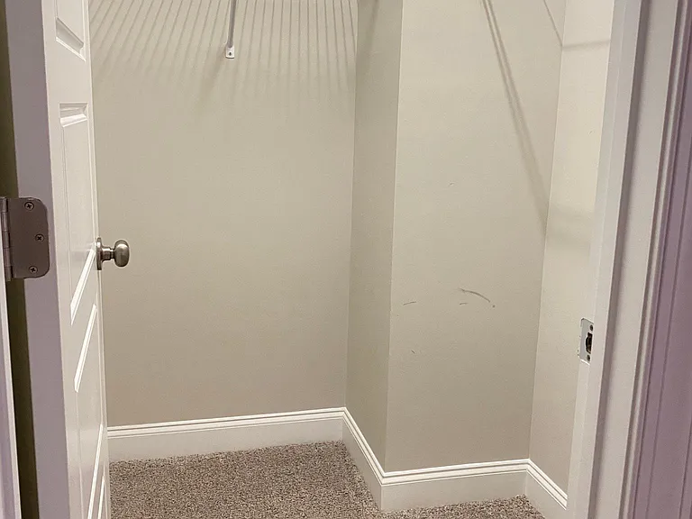 walk in closet