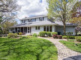 9813 Wondermere Rd, Woodstock, IL 60098