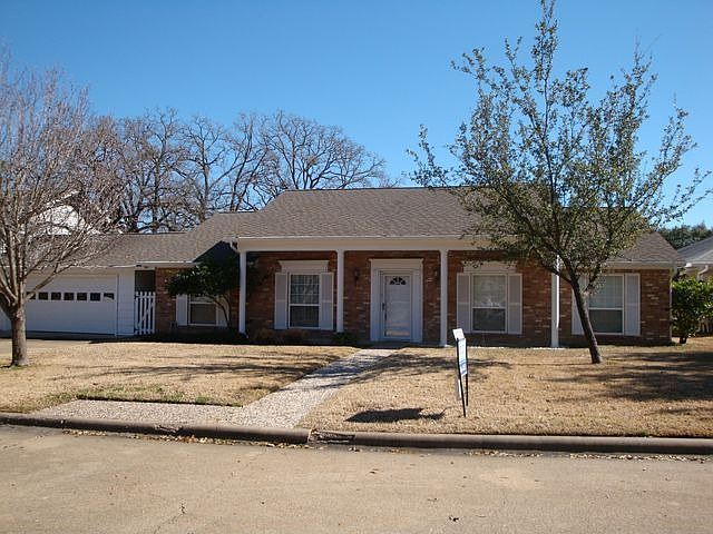 1st image of 2504 Towering Oaks Dr
