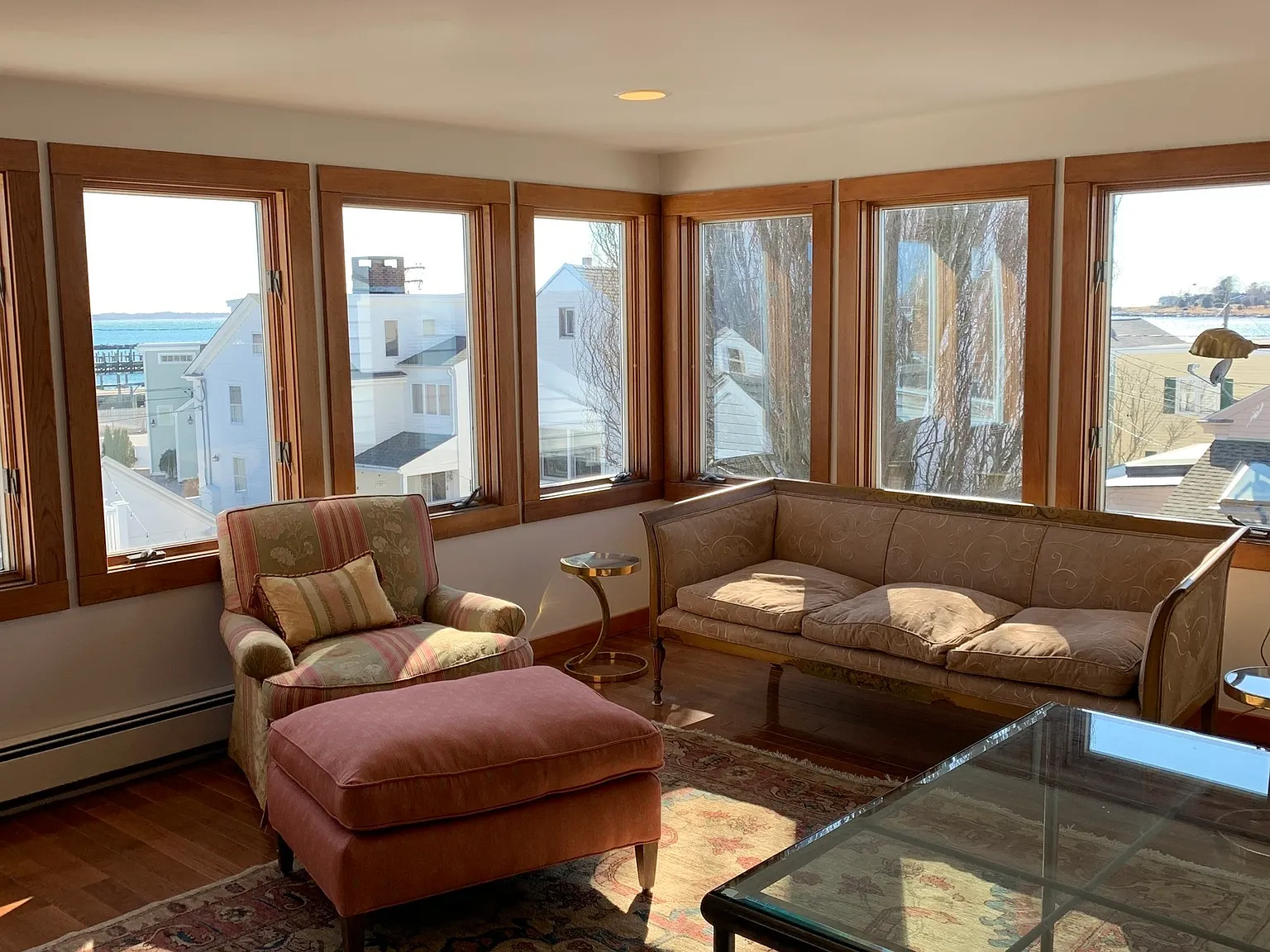 2 bed, 2.0 bath, 900 sqft, $1,900 — Photo 3