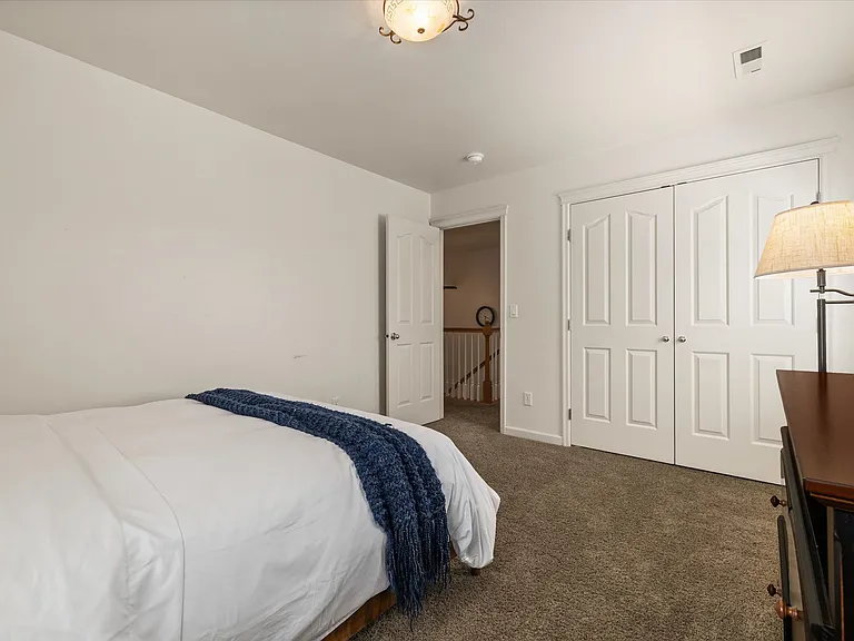 4052 S Mill Site Ave — Photo 32