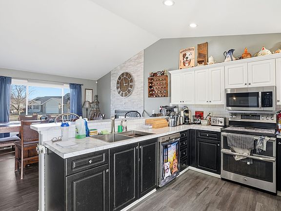 5th image of 5235 Texas Cir