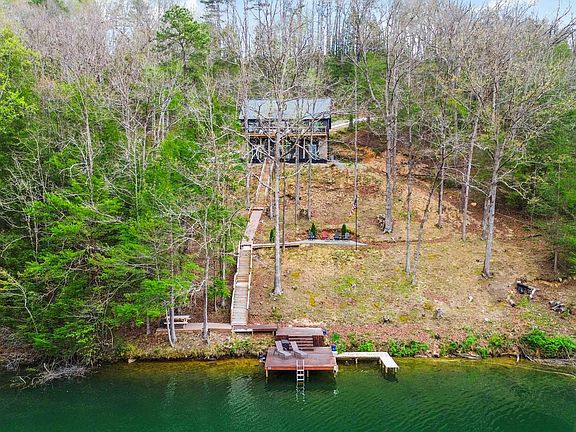 3rd image of 1265 Cliffs Edge Rd