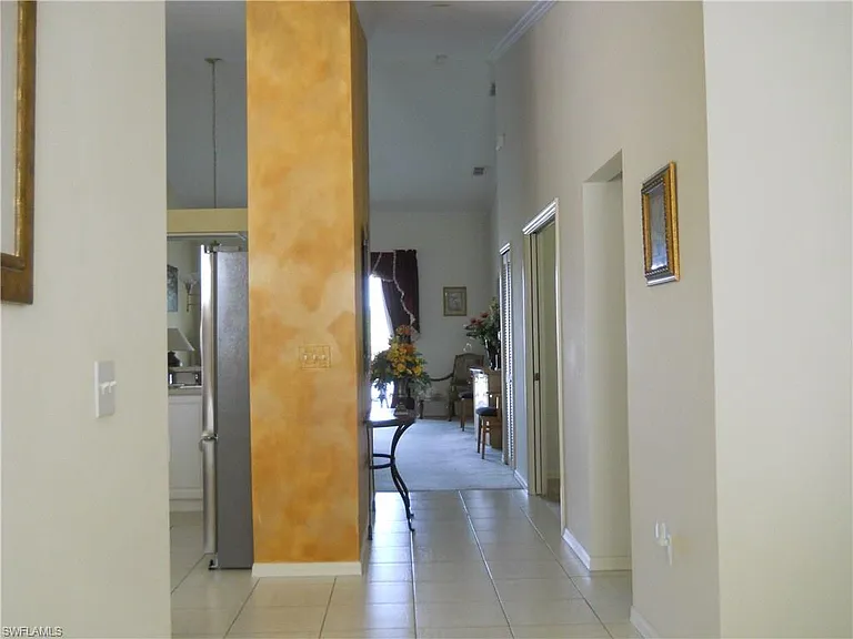 500 Robin Hood Cir #202 — Photo 4