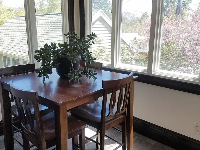 Sun Room (Dining Room)