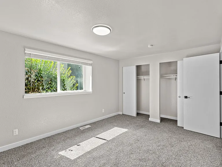 Twenty Westgate Apartments — Photo 11