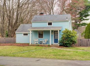 96 North Rd, Groton, CT 06340