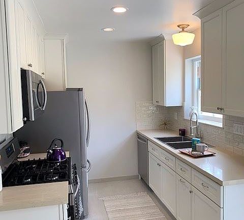 3rd image of 1112 Donaldo Ct