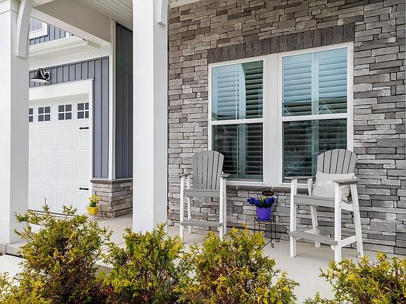 4th image of 249 Warbler Way