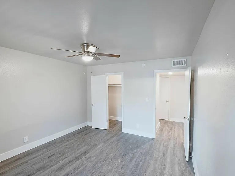 Arcata Townhomes — Photo 41