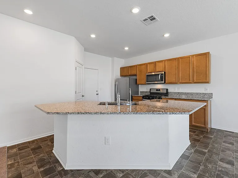 6922 Stone Cactus St — Photo 8