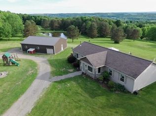 1738 Day Rd, Wayland, NY 14572