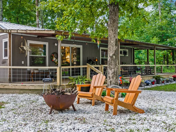 305 Golf Course Rd, Menlo, GA 30731