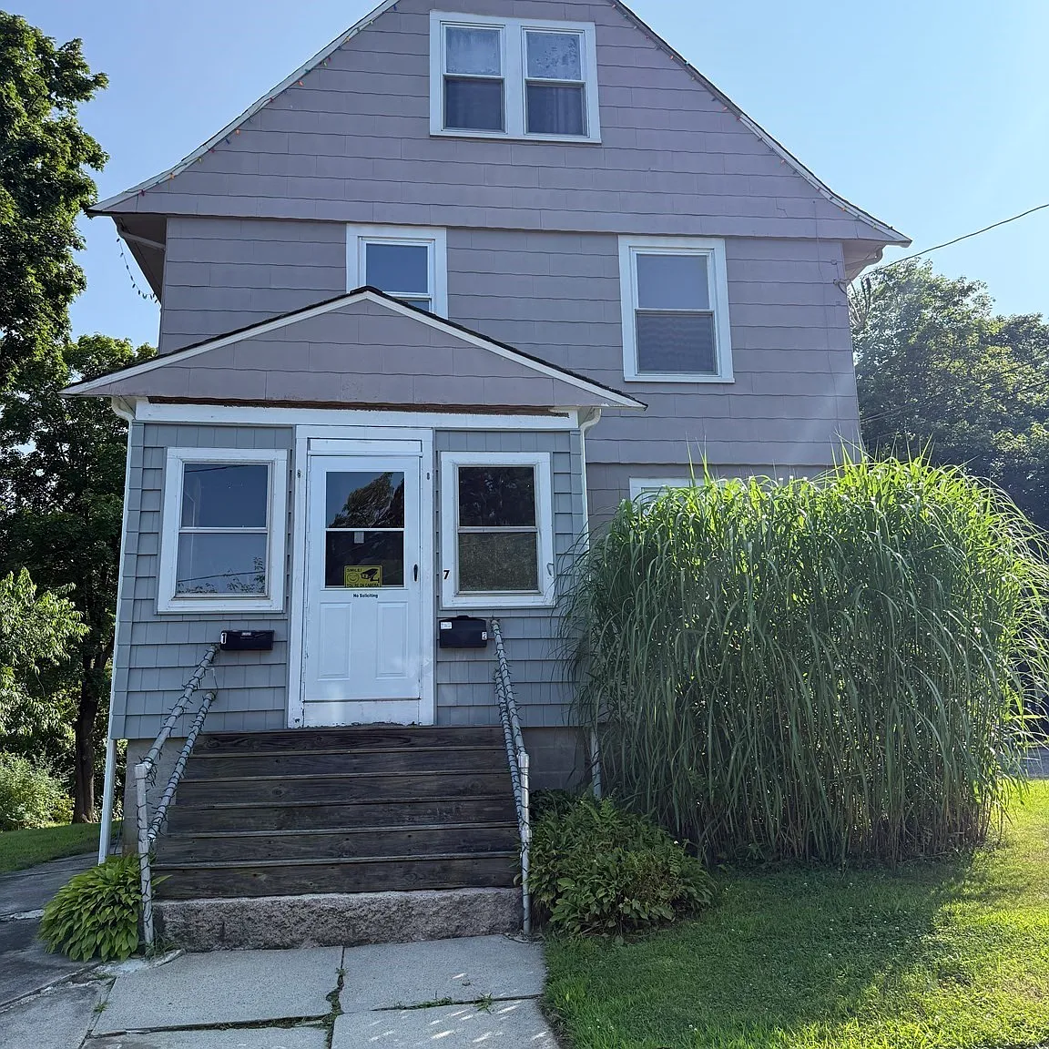 2 bed, 1.0 bath, 960 sqft, $1,950 — Photo 2