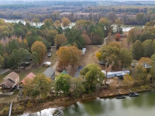 480 Sandpiper Dr, Greensboro, AL 36744