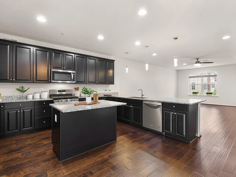 7732 Rearden Ct — Photo 13