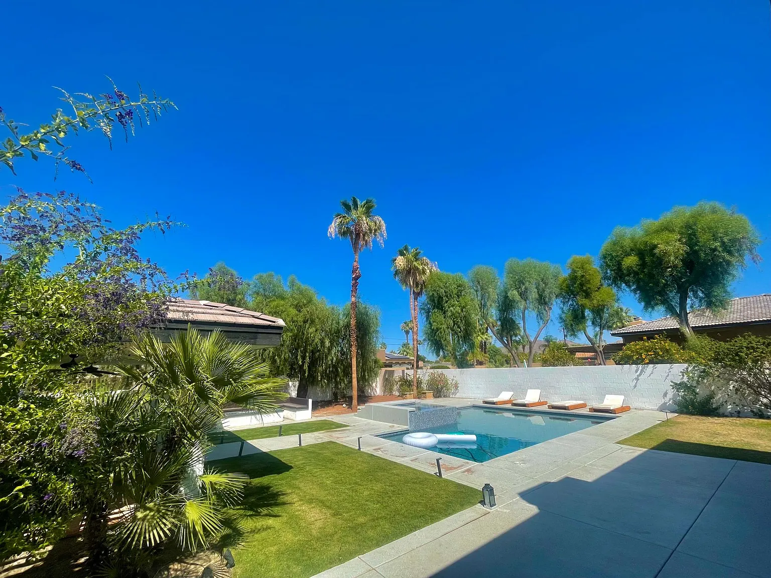 5 bed, 3400 sqft, $15,000 — Photo 2