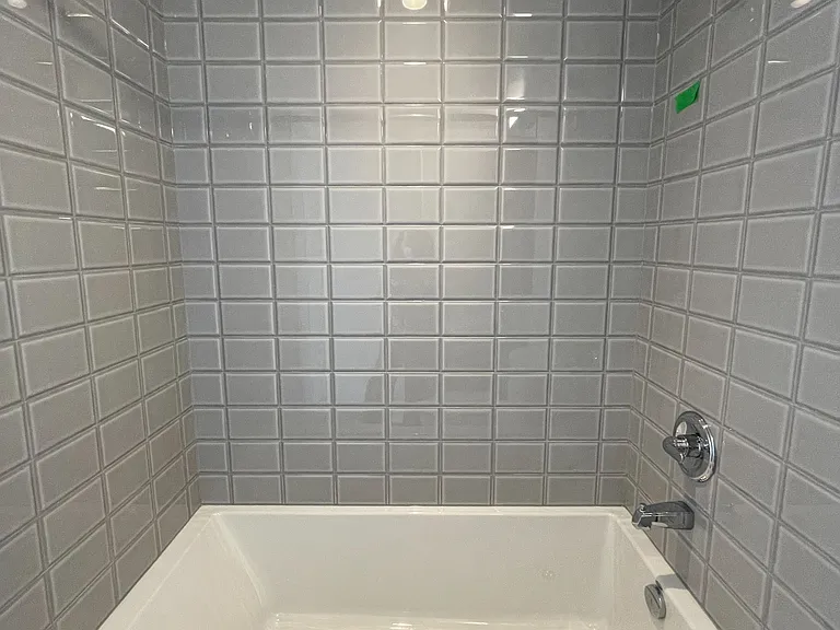 203 College St #2805 — Photo 24