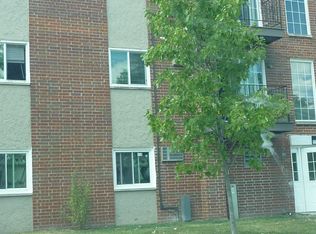 113 Elk St #312, Carol Stream, IL 60188