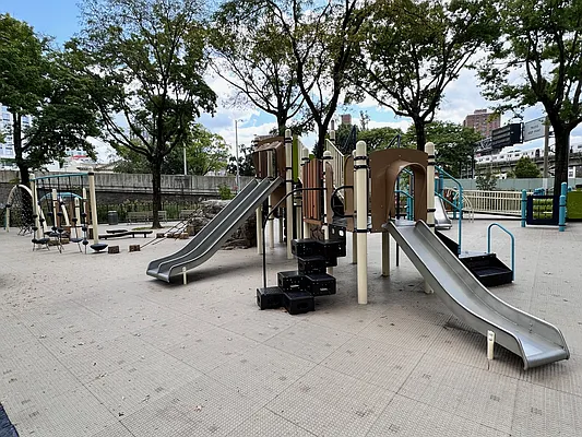 Rented by Corcoran | media 18