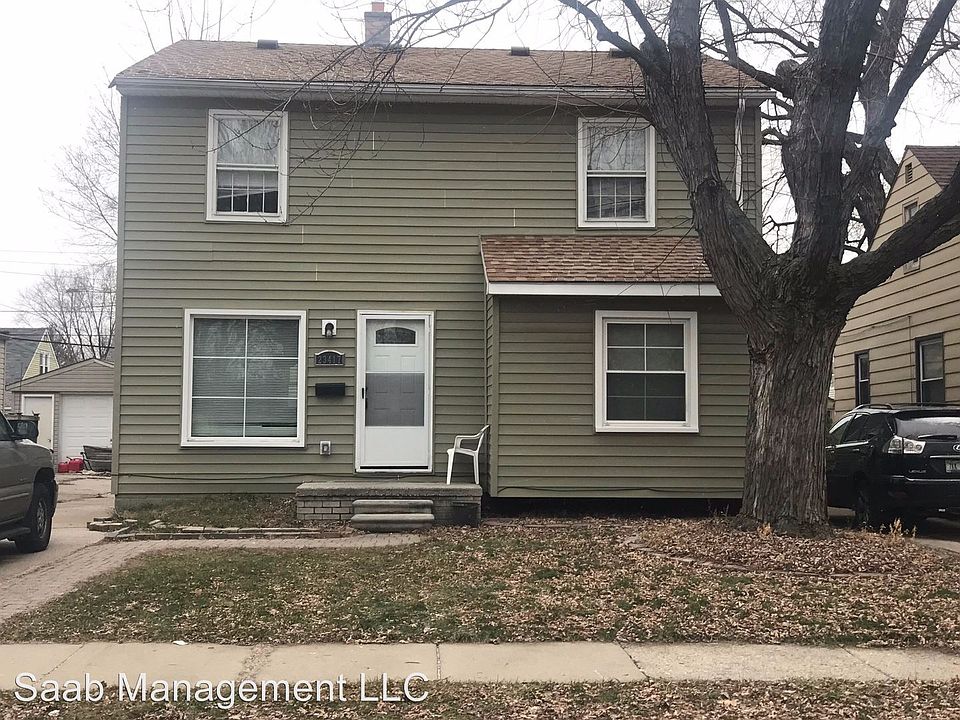 1st image of 23417 Hoover Ave