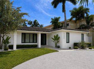 1116 Hollywood Blvd, Hollywood, FL 33019