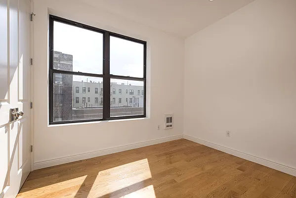 Rented by Bold Marketing | media 11